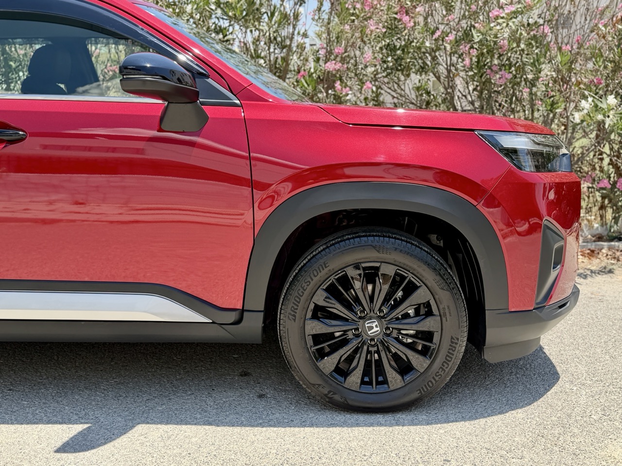 
								HONDA WR-V full									