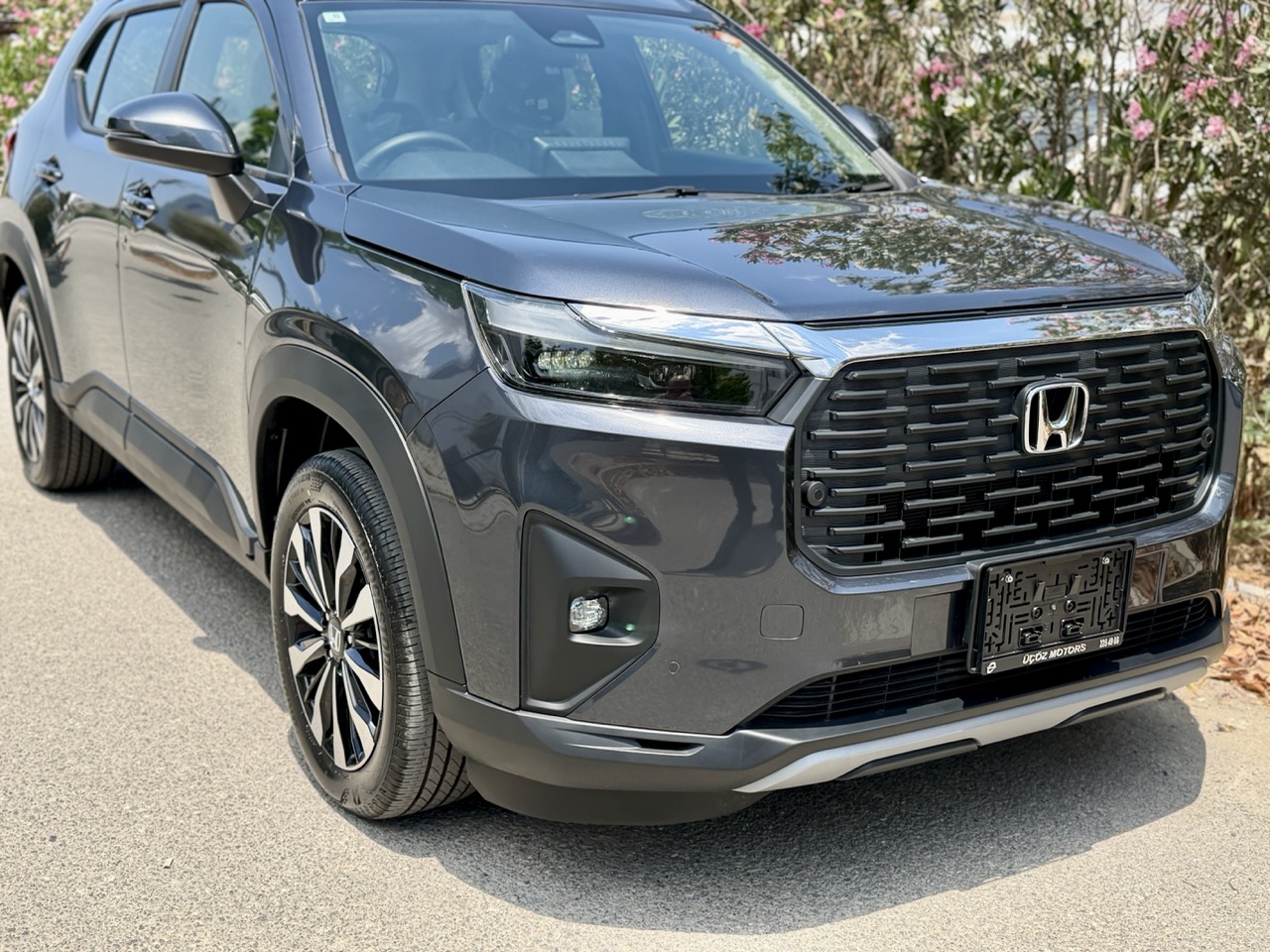 
								HONDA WR-V full									