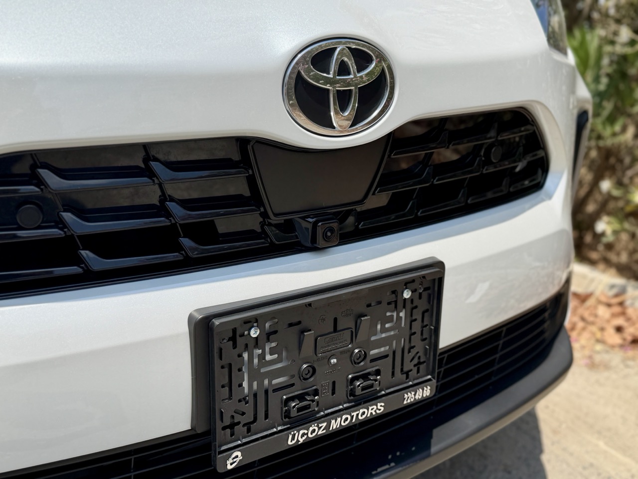 
								TOYOTA YARIS CROSS full									
