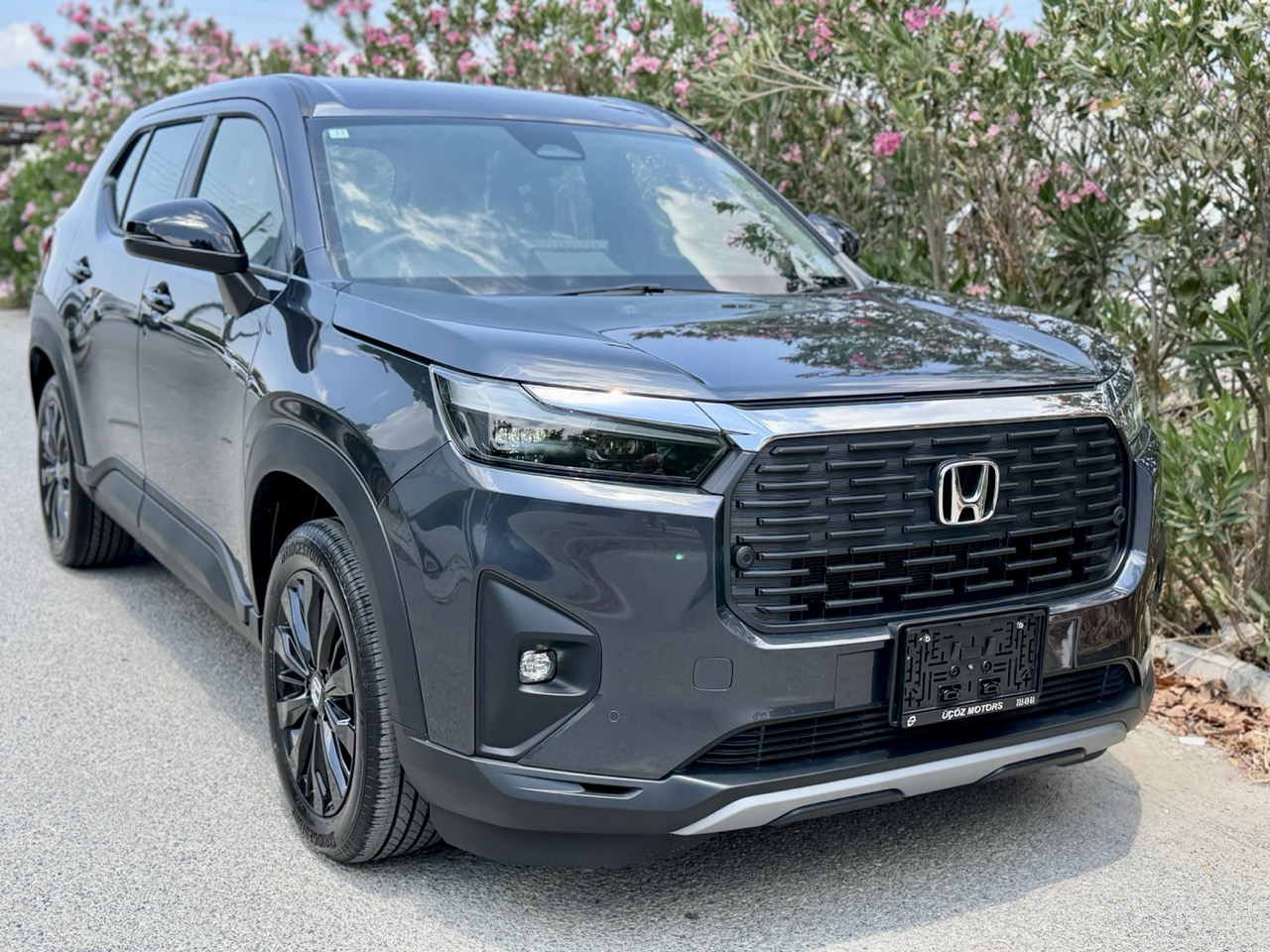 
								HONDA WR-V full									