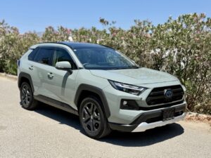 TOYOTA RAV4 HIBRIT ADVANTURA
