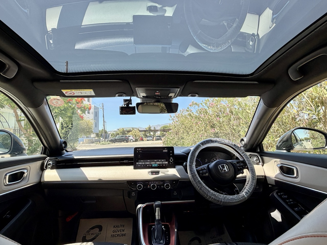 
								HONDA VEZEL HIBRIT full									
