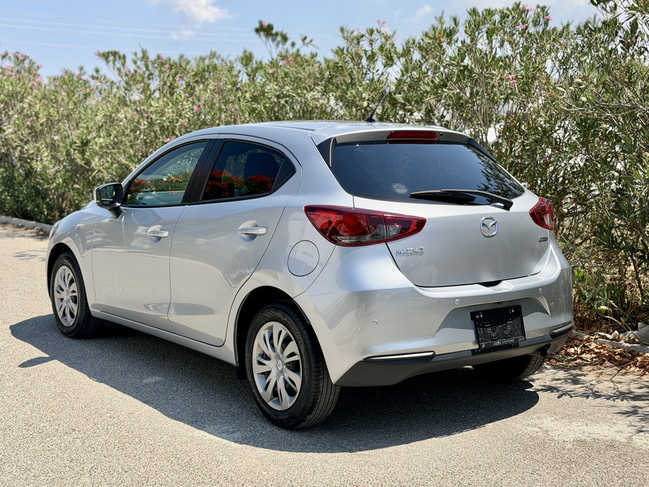 
								MAZDA 2 full									