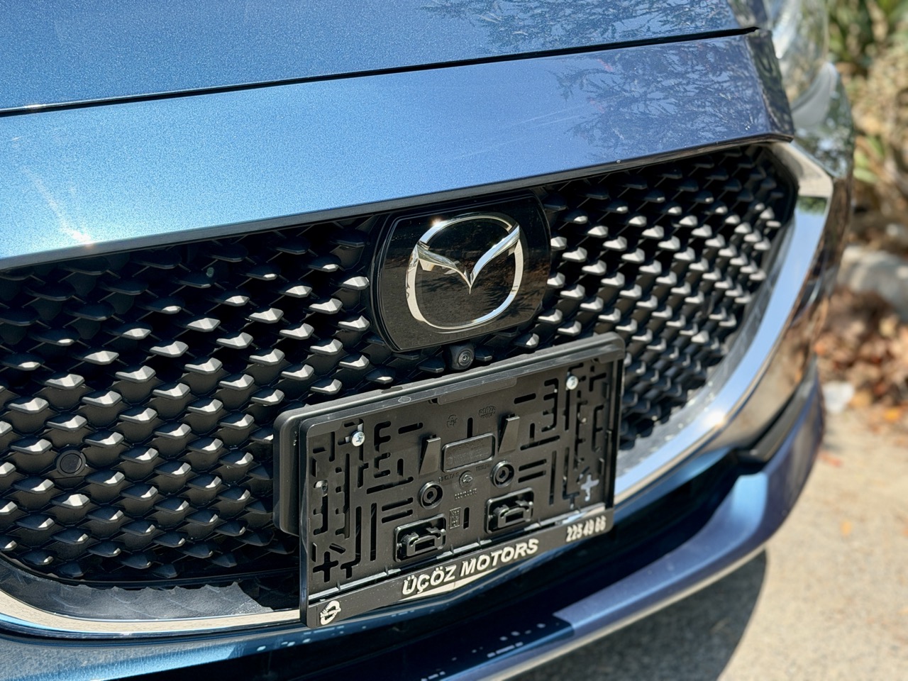 
								MAZDA 2 full									