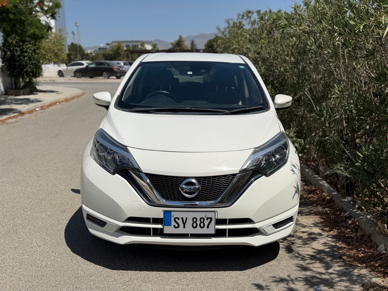 
								NISSAN NOTE full									