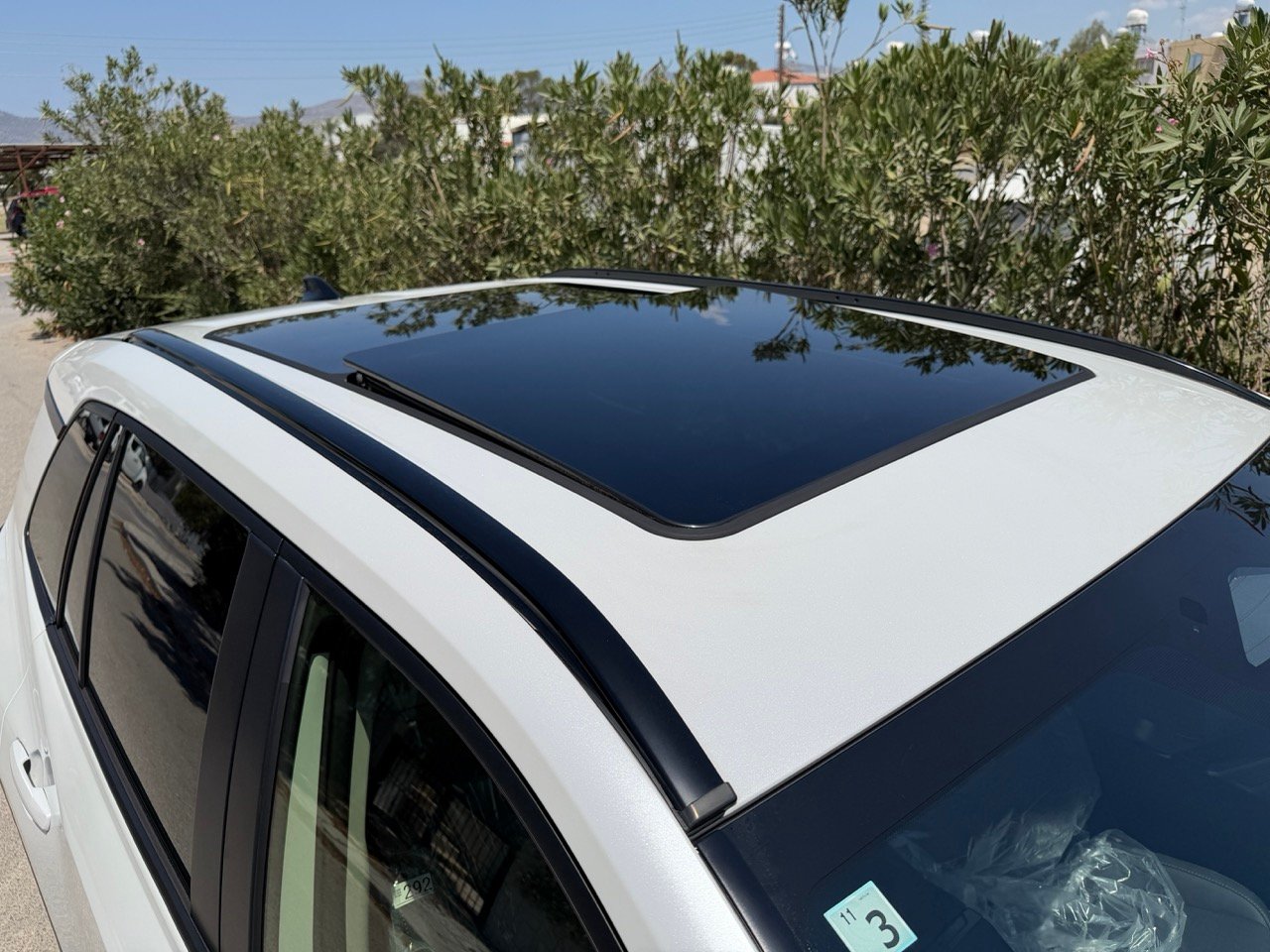 
								TOYOTA RAV 4 full									