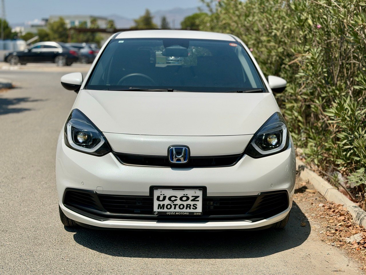 
								HONDA FIT full									