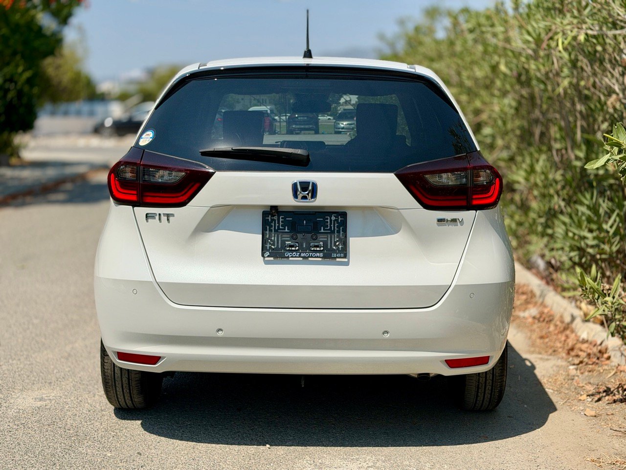 
								HONDA FIT full									