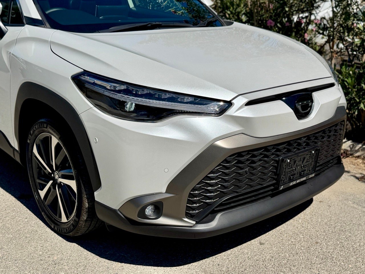 
Toyota Corolla Cross full									