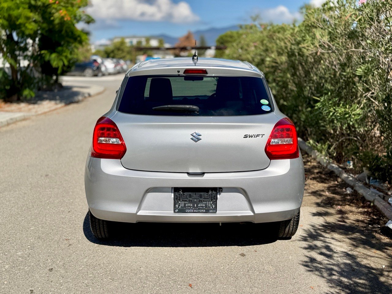 
Suzuki Swift XG full									