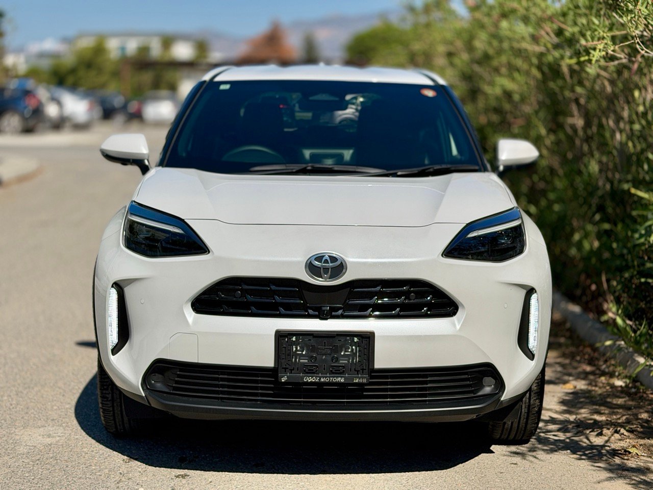 
Toyota Yaris cross full									